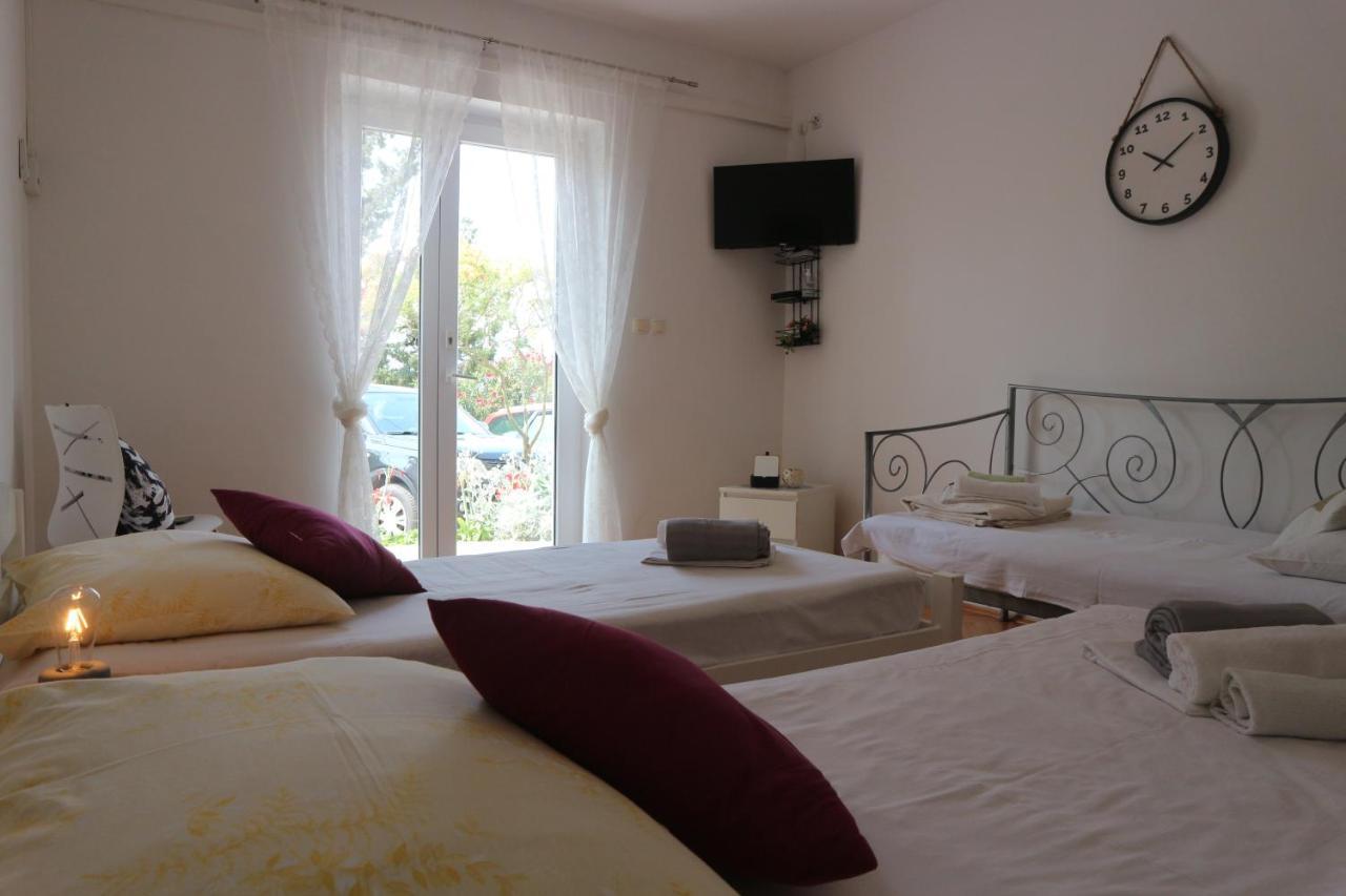 Apartments Joko Omis Exterior photo