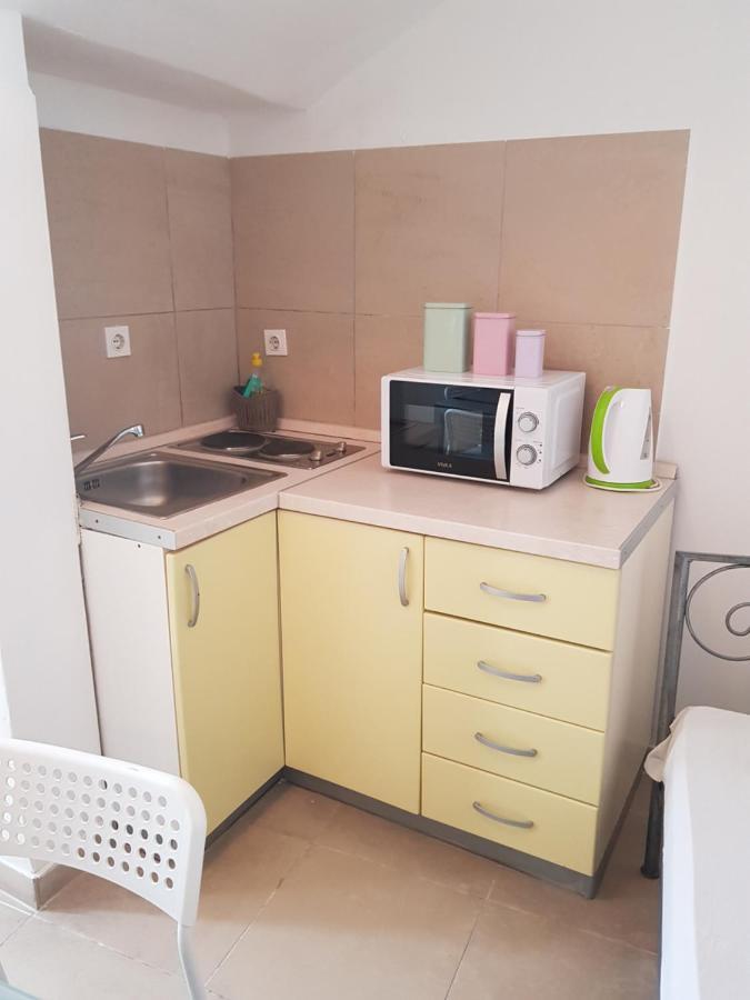 Apartments Joko Omis Exterior photo