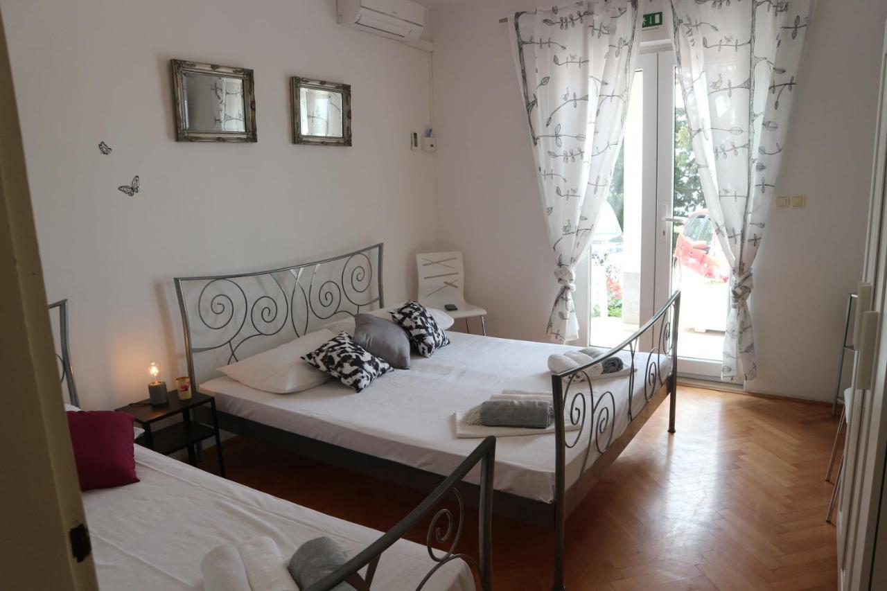 Apartments Joko Omis Exterior photo